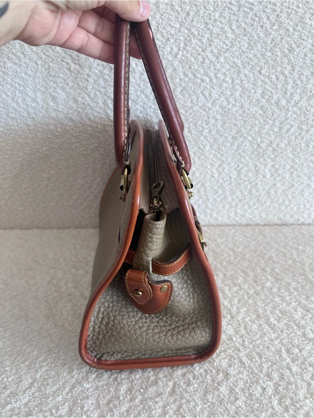 Dooney & Bourke Vintage‎ 80s/90s Buckle Satchel  Taupe Bag Purse Made In USA